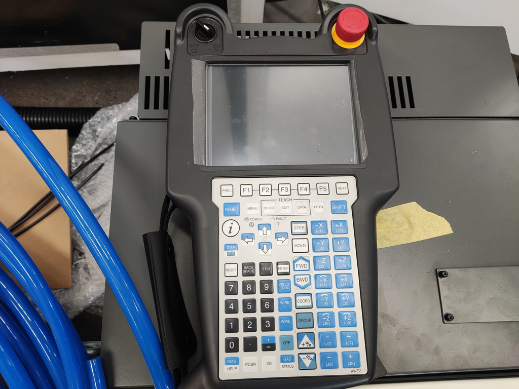 工業 3D 金屬機器人光纖激光切割機