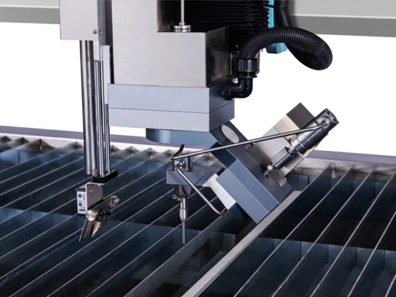 五軸水射流切割頭