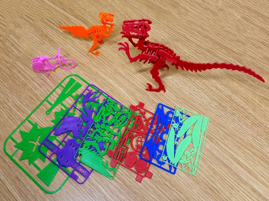 激光切割機用于3D塑料娃娃