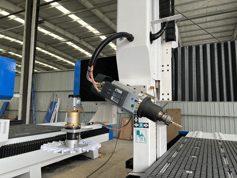 四軸數(shù)控雕刻機(jī)主軸 四軸數(shù)控雕刻機(jī)主軸