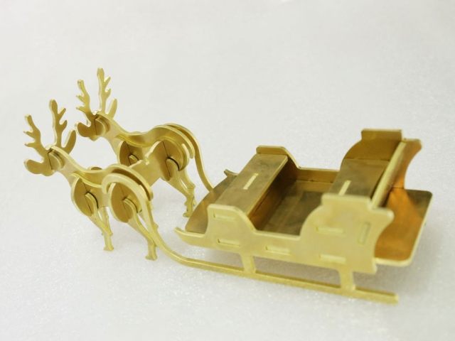 用于銅和黃銅的光纖激光金屬切割機