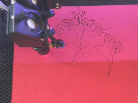 A如何 CO2 激光雕刻切割機(jī)切割毛氈? A如何 CO2 激光雕刻切割機(jī)切割毛氈?