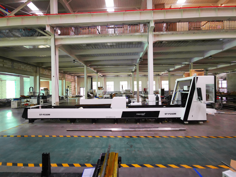 ST-FC60M 光纖激光切管機