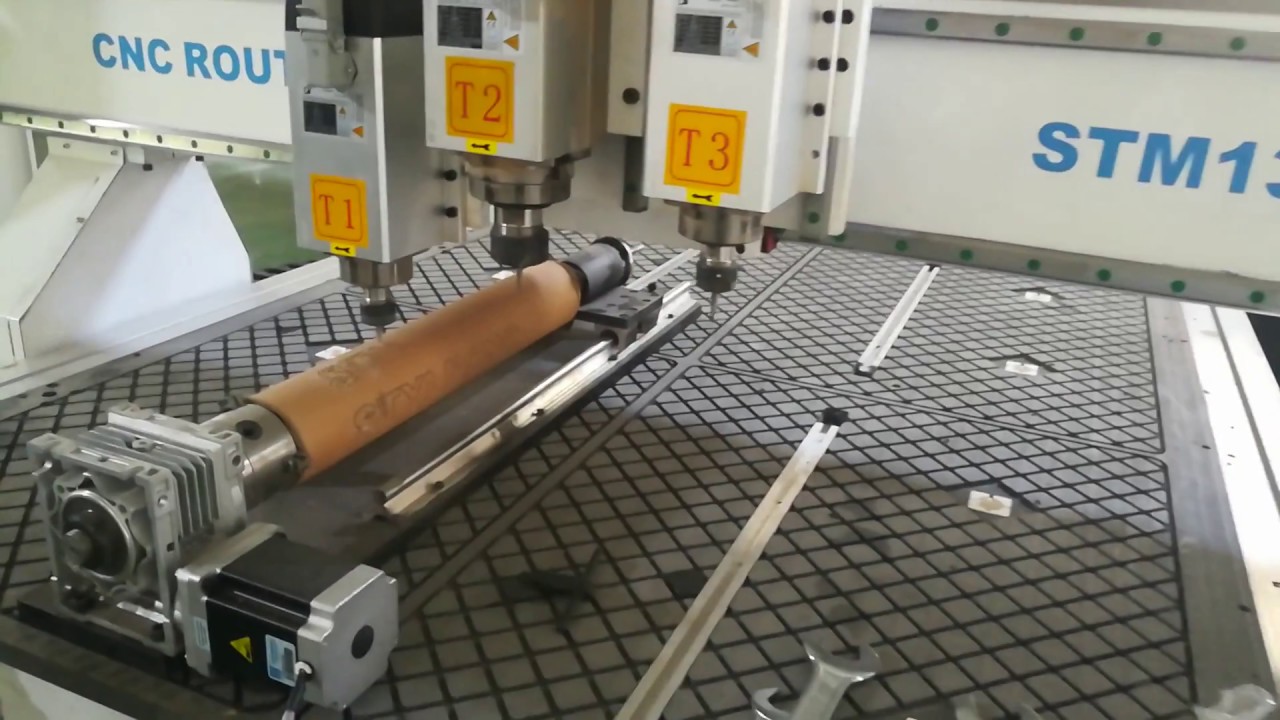 氣動(dòng)自動(dòng)換刀數(shù)控銑床（帶車床附件）