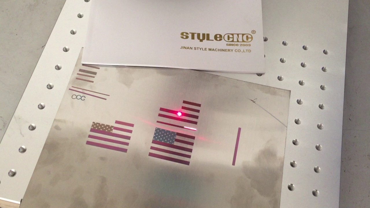 用于金屬加工的光纖激光雕刻打標機 用于金屬加工的光纖激光雕刻打標機