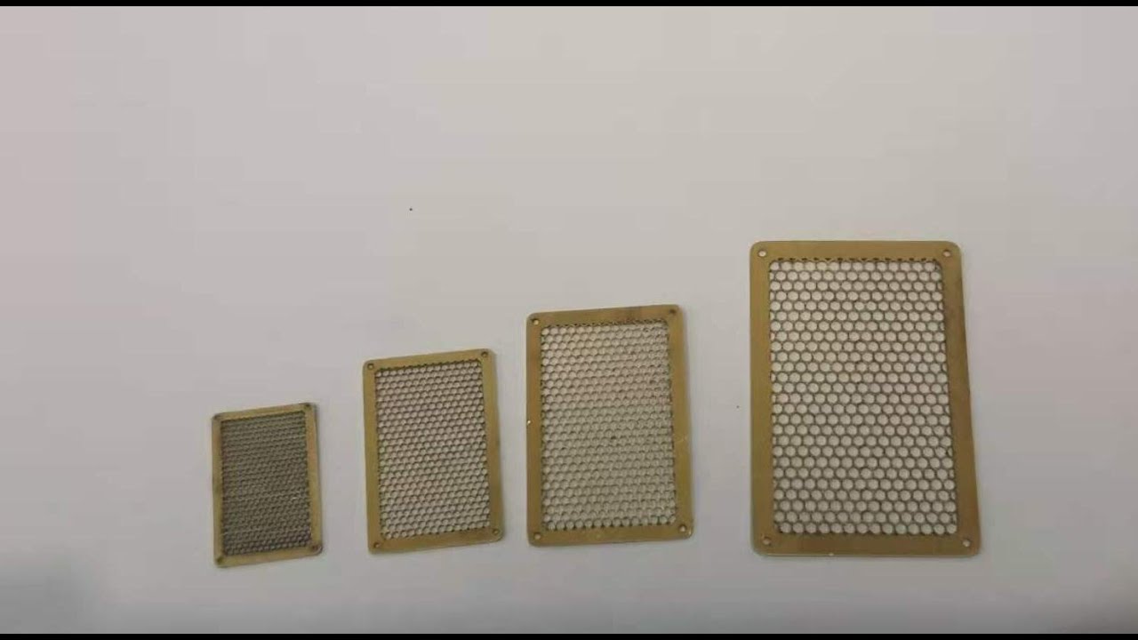 1300*90精密光纖激光切割機0mm 表